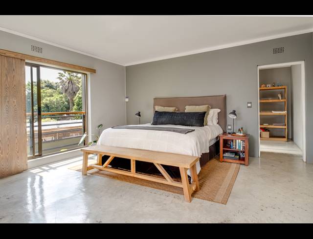6 BEDROOM HOUSE FOR SALE IN ROBIN HILLS